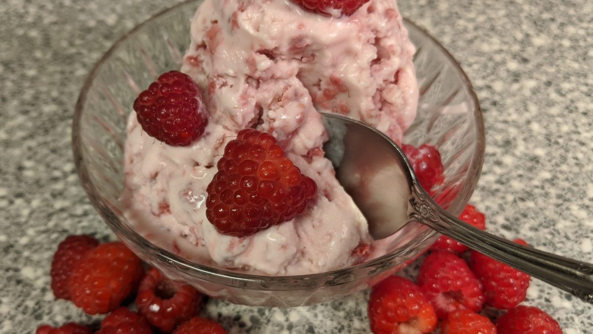 Raspberry Ice Cream